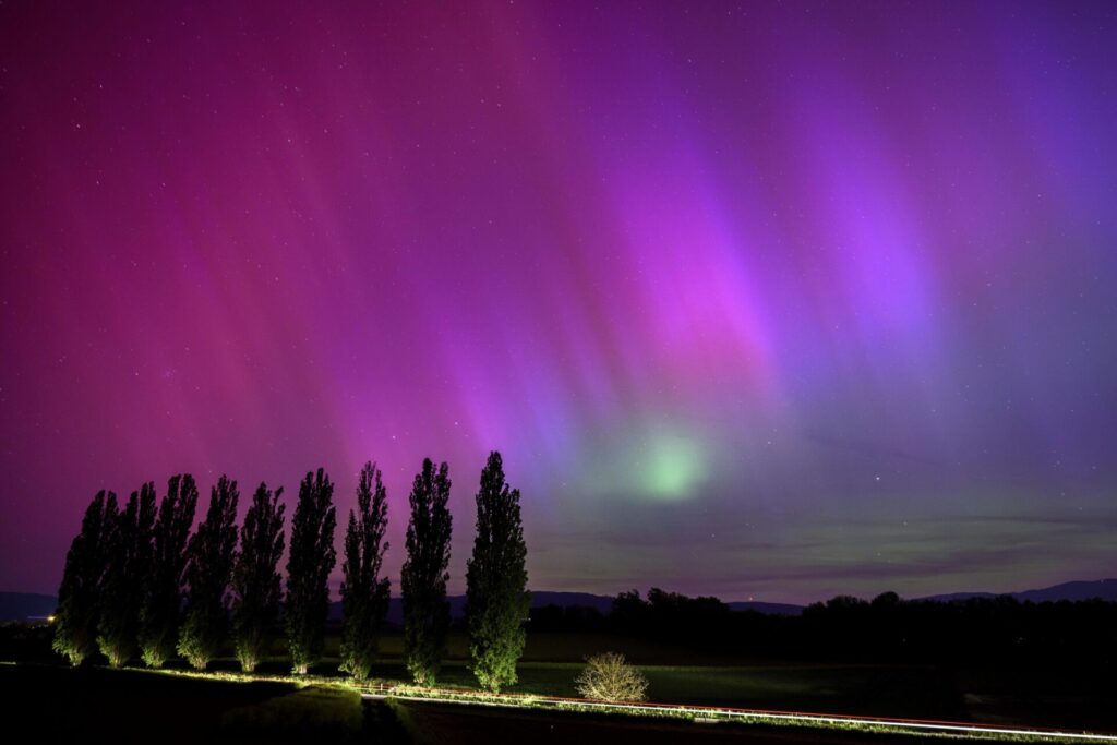 Las fabulosas imágenes de las auroras boreales tras la tormenta solar