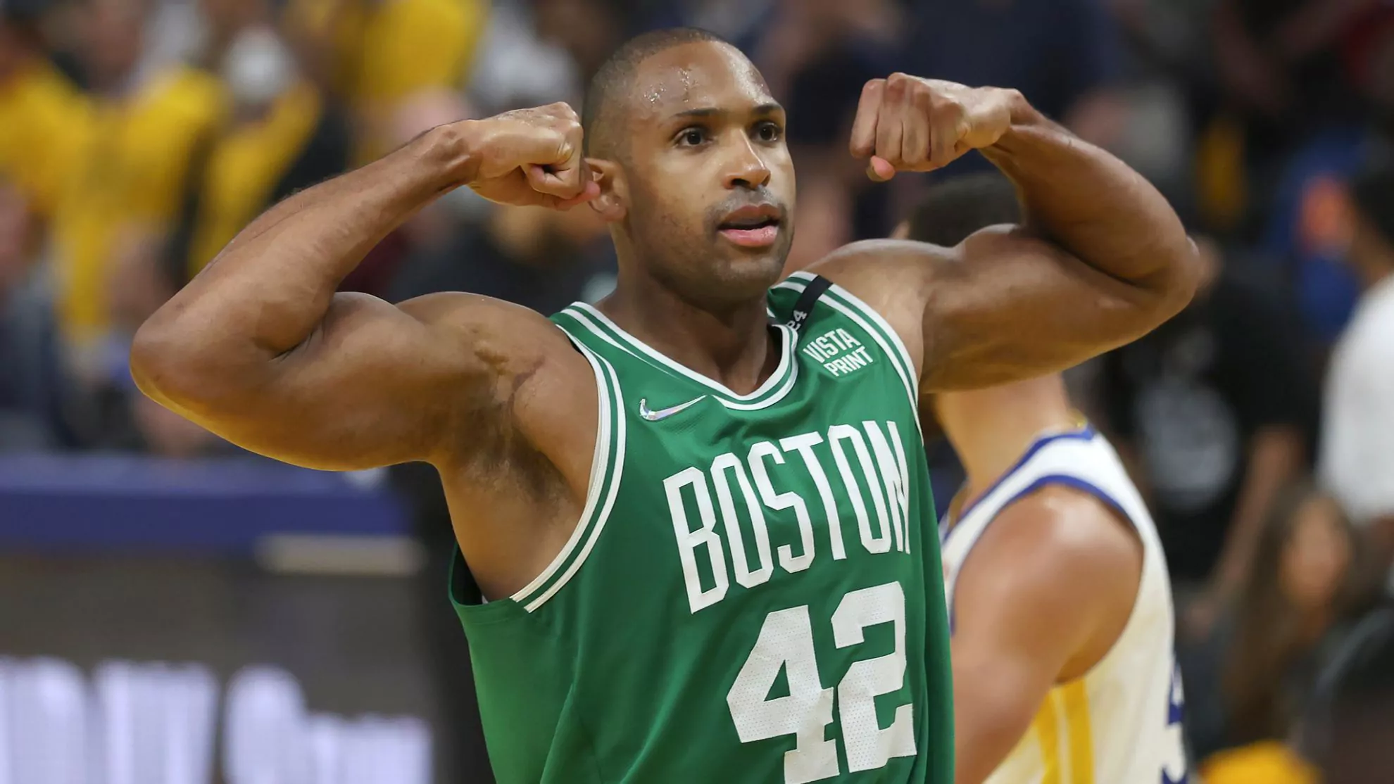 Al Hoford aportó ofensiva en la victora de Boston sobre Indiana en el tercer juego de la final de la Conferenica Este de la NBA