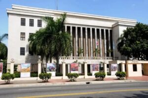 Fachada del Ministerio de Educación de la República Dominicana (Minerd)