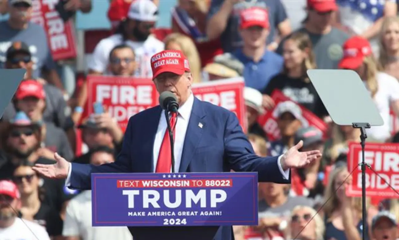 El expresidente de Estados Unidos y candidato republicano, Donald Trump, en una foto de archivo. EFE/EPA/TRENT SPRAGUE