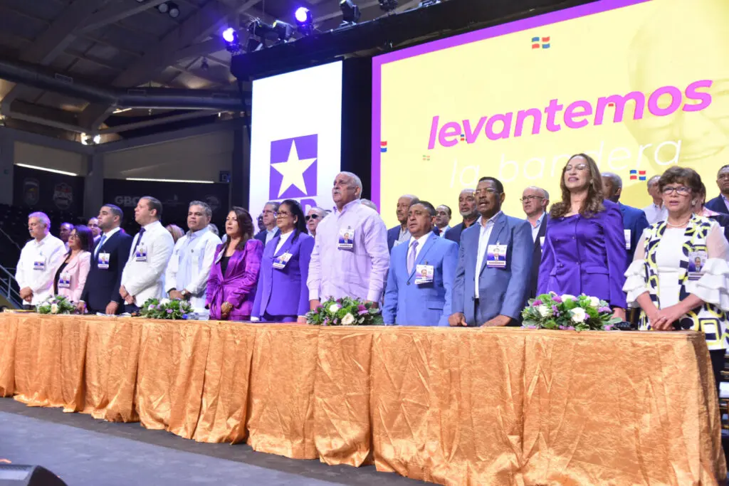 Congreso del PLD inicia con un 71% de los delegados convocados