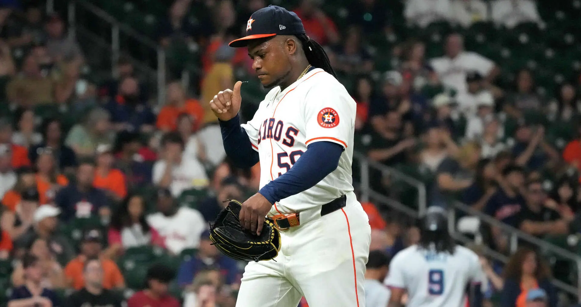 Framber Valdez firma noche de 10 ponches con Astros