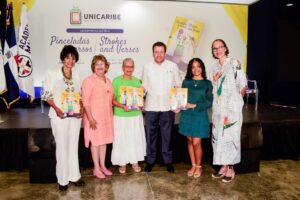 Elsa Nuñez, Veronica Sencion, Rosa Francia Esquea, Canciller Jose Alejandro Aybar, Sofia Betancourt y Verouschka Freixas. FUENTE EXTERNA