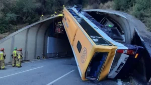 Ultimo Minuto; accidente de autobús en España (Foto Fuente Externa)