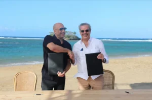 Vin Diesel y el presidente Abinader firmaron en 2021 un documento de intención en Punta Bergantín