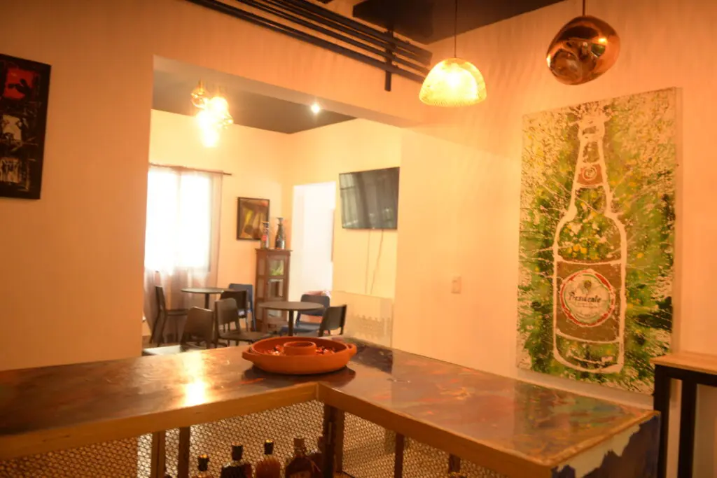 Bar de Hotelito Bonito. Lente de Jhonny Rotestán