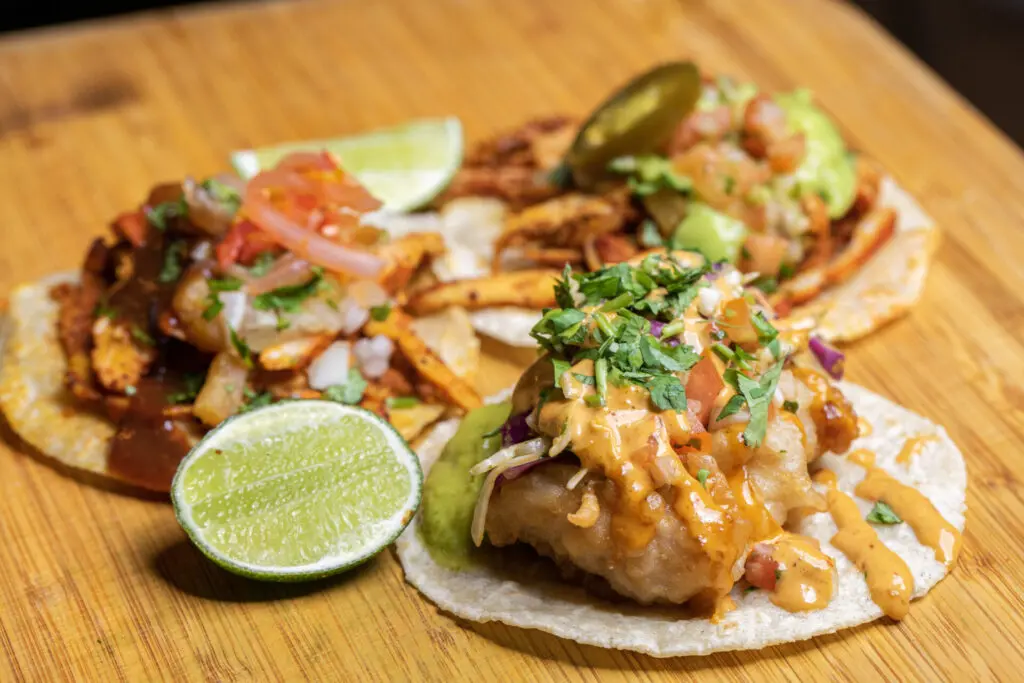 Tacos preparados en el restaurante Ándale