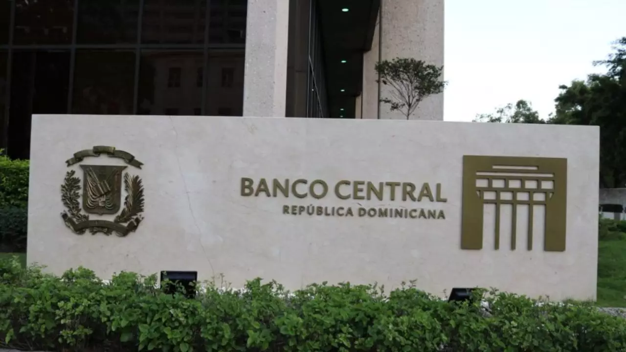 BCRD mantiene su tasa de política monetaria en 7.00 % anual