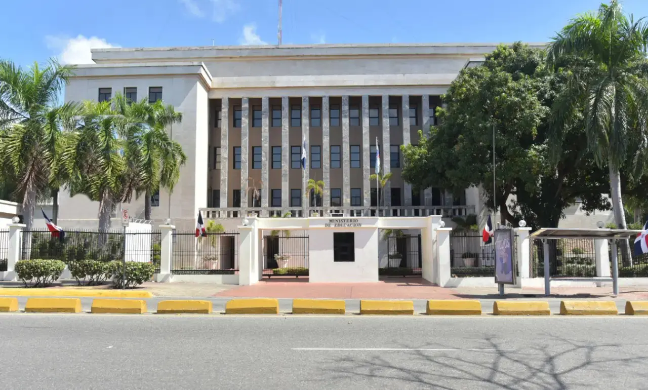 Fachada del Ministerio de Educación de la República Dominicana (Minerd)