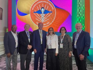 Jose Peralta, Luis Alam Lora, Javier Gonzalez del Rey, Rosa Acevedo, Elsa Camilo, y David Schnadower. FUENTE EXTERNA