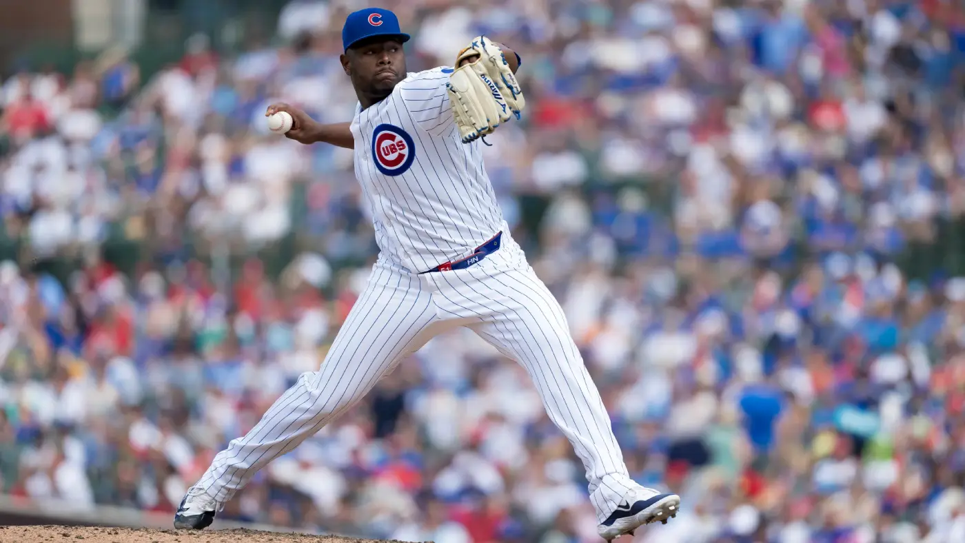 Cubs despiden al dominicano Héctor Neris