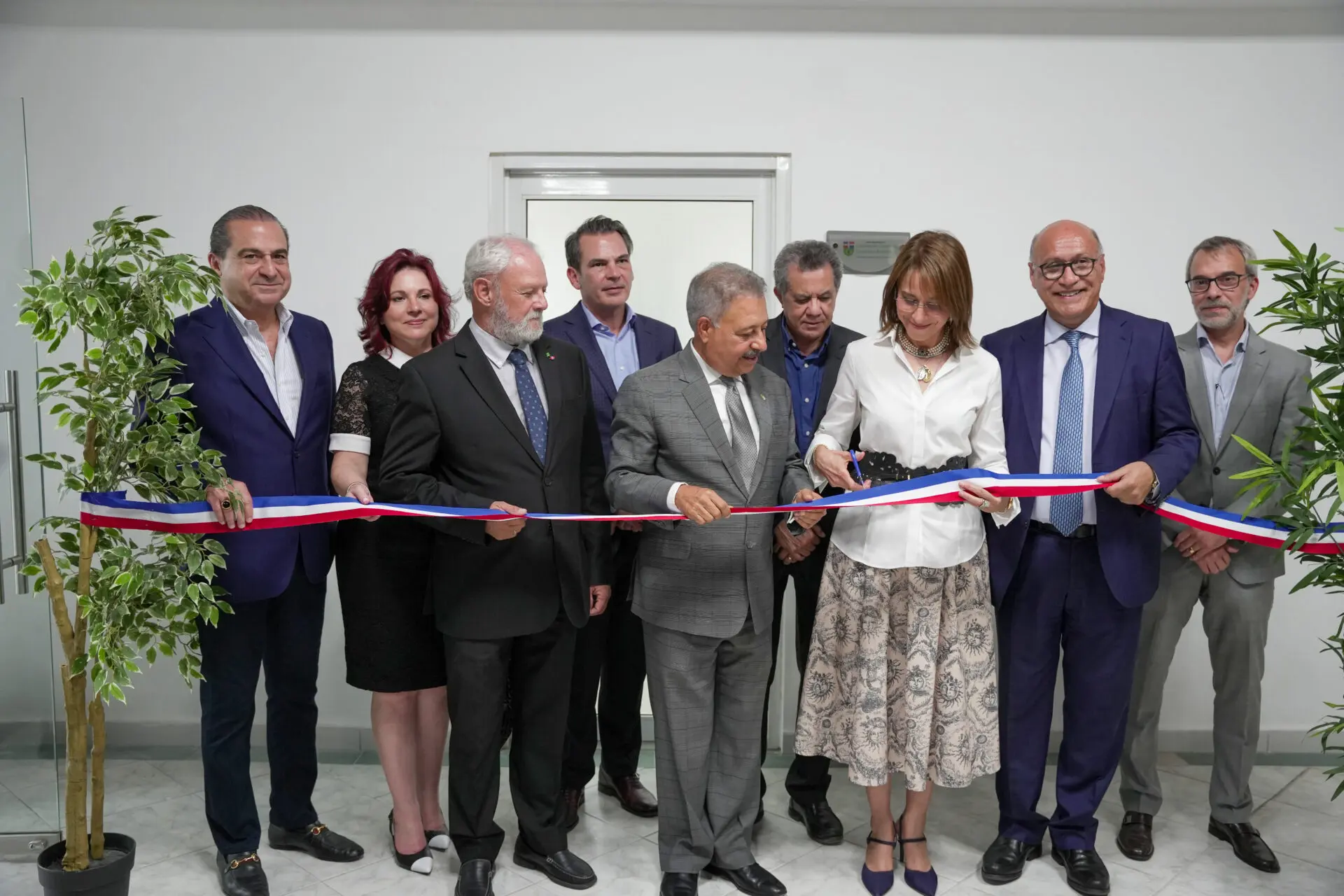 Corte de cinta inaugura CCDB. FUENTE EXTERNA