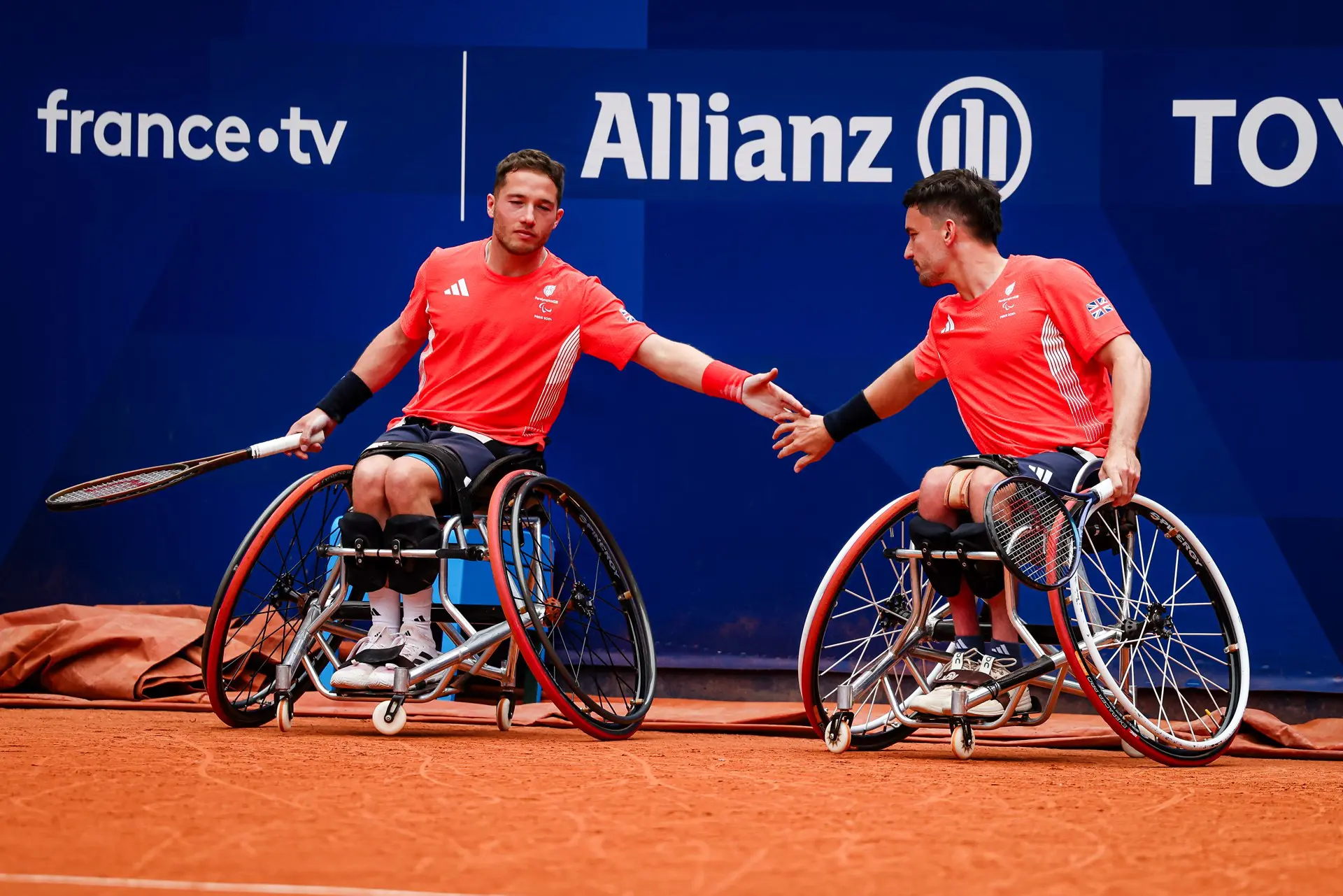 El poderoso dúo británico Alfie Hewett y Gordon Reid disputarán la semifinal del tenis en silla de ruedas en París 2024