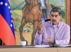 Maduro critica al presidente Abinader y lo llama 
