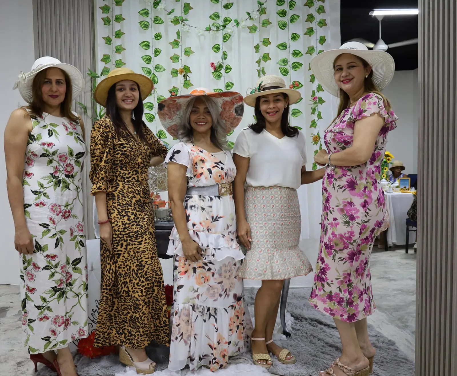 Sulema de la Cruz, Gardenia Cuevas, Sobeida Bautista, Telma Batista y Maribel Hernández. FUENTE EXTERNA