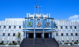 Fachada de la Policía Nacional. (Foto tomada de archivo)