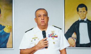 El nuevo director general de Migración, Vicealmirante Luis Rafael Lee Ballester.