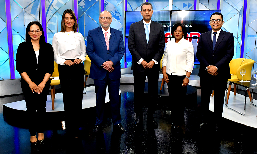 Guido Gómez Mazara, presidente del Indotel, en entrevista para elCaribe y CDN