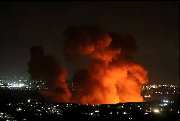 Uno de los cohetes fue interceptado por las Fuerzas del Aire, mientras que el otro cayó en un espacio abierto.