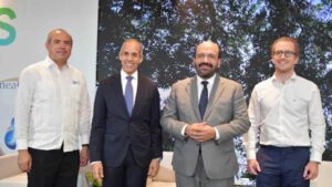 AES Dominicana celebra encuentro 