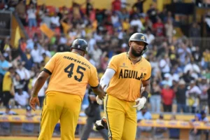 Jerar Encarnación conectó jonrón por las Águilas frente a los Tigres del Licey