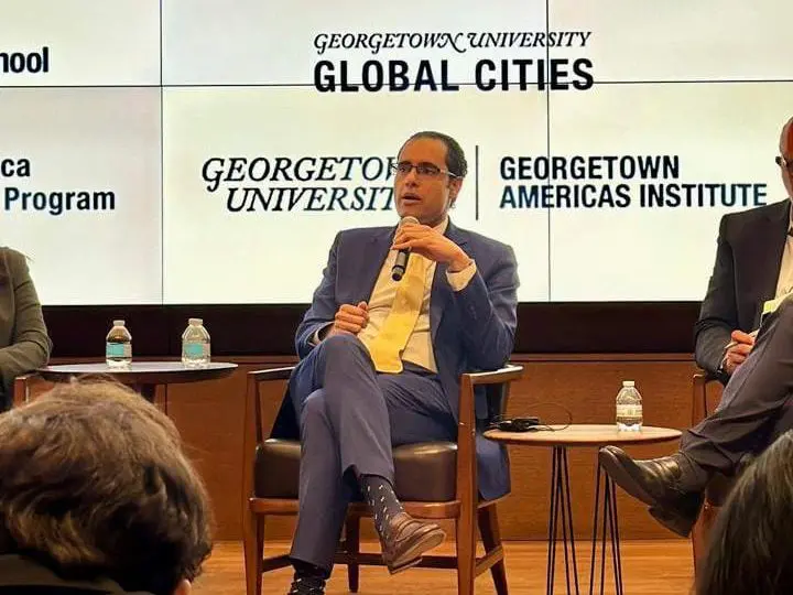 Juan Ariel Jiménez expone en Universidad Georgetown sobre retos educativos de América Latina