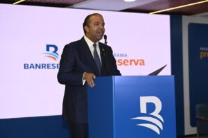 Banreservas celebra décimo aniversario