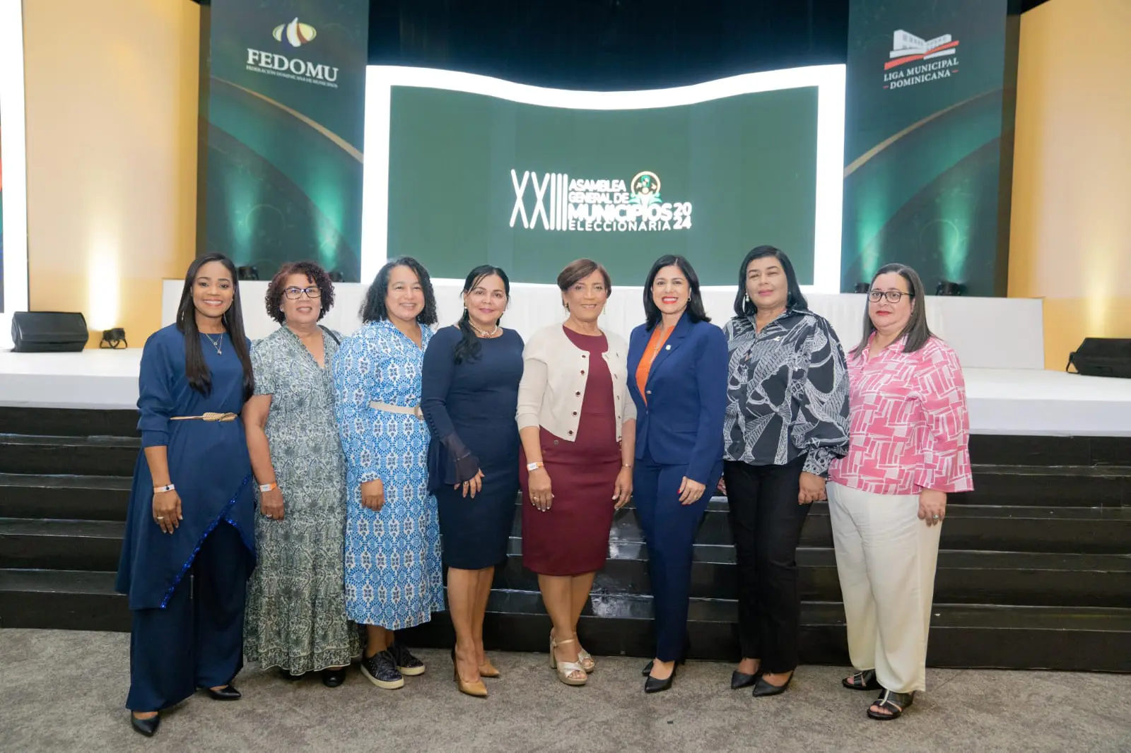 Alcaldesa de La Vega participa en la Asamblea General de Municipios de Fedomu y la LMD