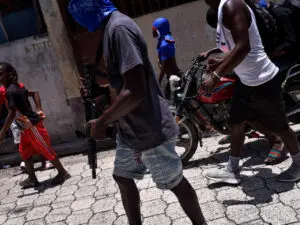 Cifra de menores reclutados por pandillas en Haití crece 70% en un año, alerta Unicef