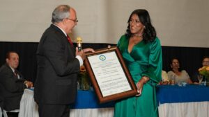 María Eugenia Acosta es exaltada al Salón de la Fama del Cooperativismo Dominicano