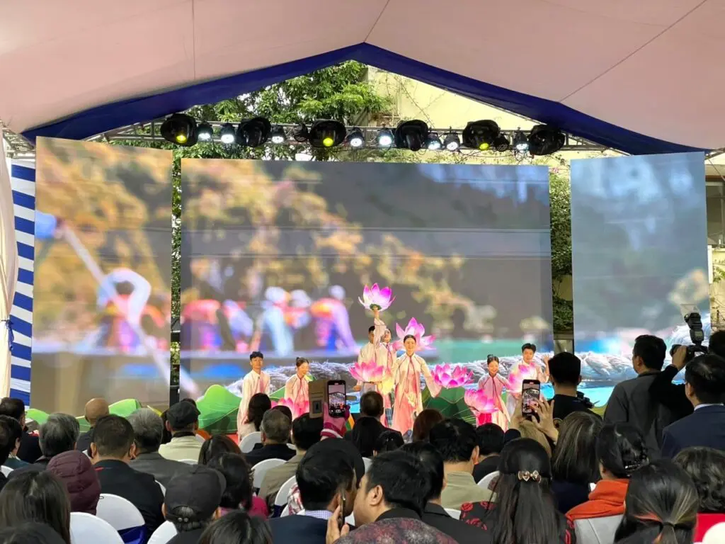 El festival fue organizado por el Ministerio de Relaciones Exteriores de la República Socialista de Vietnam,