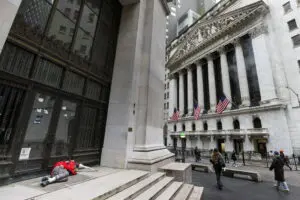 Wall Street cierra mixto y el Dow Jones sube un 0,04 %