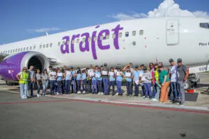 Arajet celebra dos años de su programa de responsabilidad social “Piloto por un día”