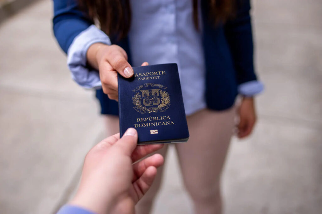 Países para viajar sin visa con pasaporte dominicano en 2025