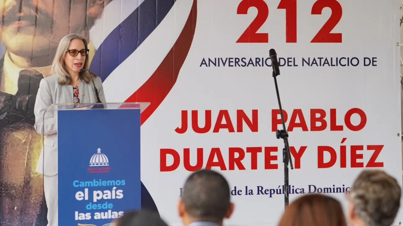 Minerd inicia celebración del 212 aniversario del natalicio de Juan Pablo Duarte