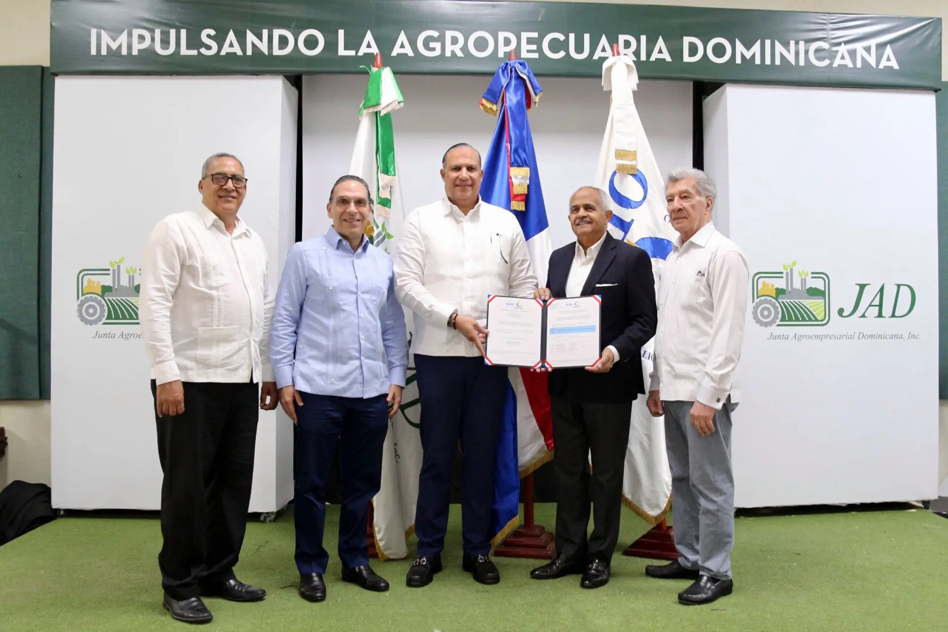 ODAC renueva acreditación a laboratorio de la JAD bajo norma internacional