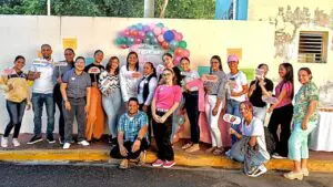 Vicealcaldesa de Villa González celebra el Día Nacional de la Juventud con estudiantes universitarios