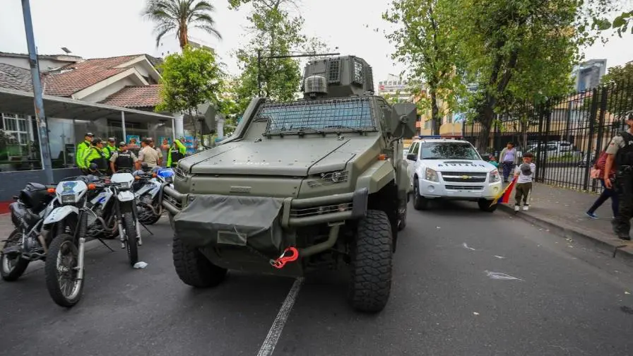 Ecuador celebra elecciones generales sumergido en la violencia