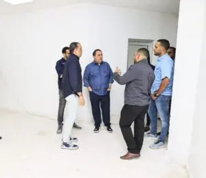 Director del SNS supervisa avances en remozamiento y construcción de hospitales en Baní y Azua