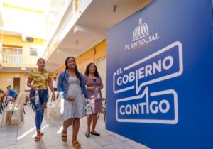 Familias destacan papel del Plan Social en inicio del programa “El Gobierno Contigo”