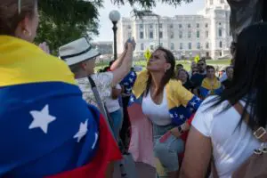 Qué pasará con los permisos de trabajo de venezolanos con TPS