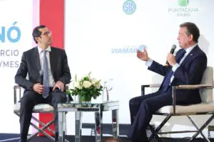 Ministro Bisonó destaca liderazgo de RD en Comercio Regional y con los EE.UU. en Almuerzo de AMCHAMDR