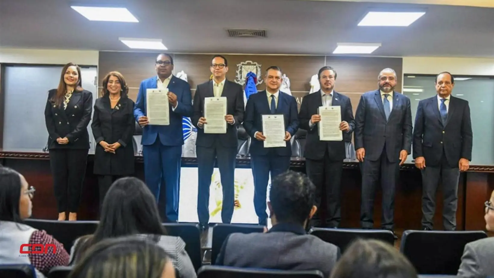 JCE firma acuerdo "Burocracia Cero" con el Ministerio de Administración Pública