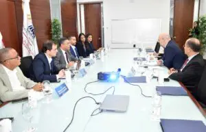 Viceministro Alexis Cruz dialoga con misión del FMI sobre el desempeño de la economía dominicana y las oportunidades de crecimiento