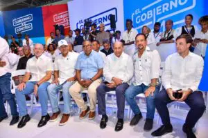 Comedores Económicos entrega alimentos cocidos en jornada de “Gobierno Contigo”