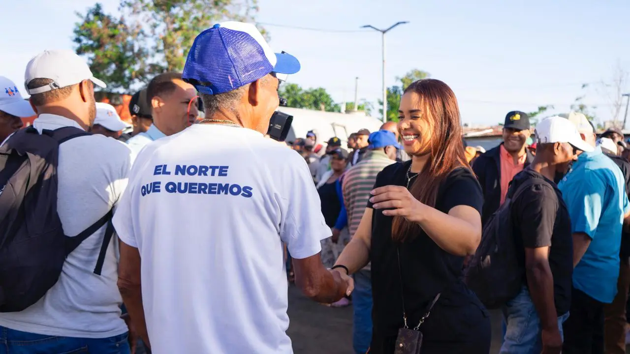 Betty Gerónimo lleva "La Alcaldía en el Barrio" al sector Guaricano Ponce