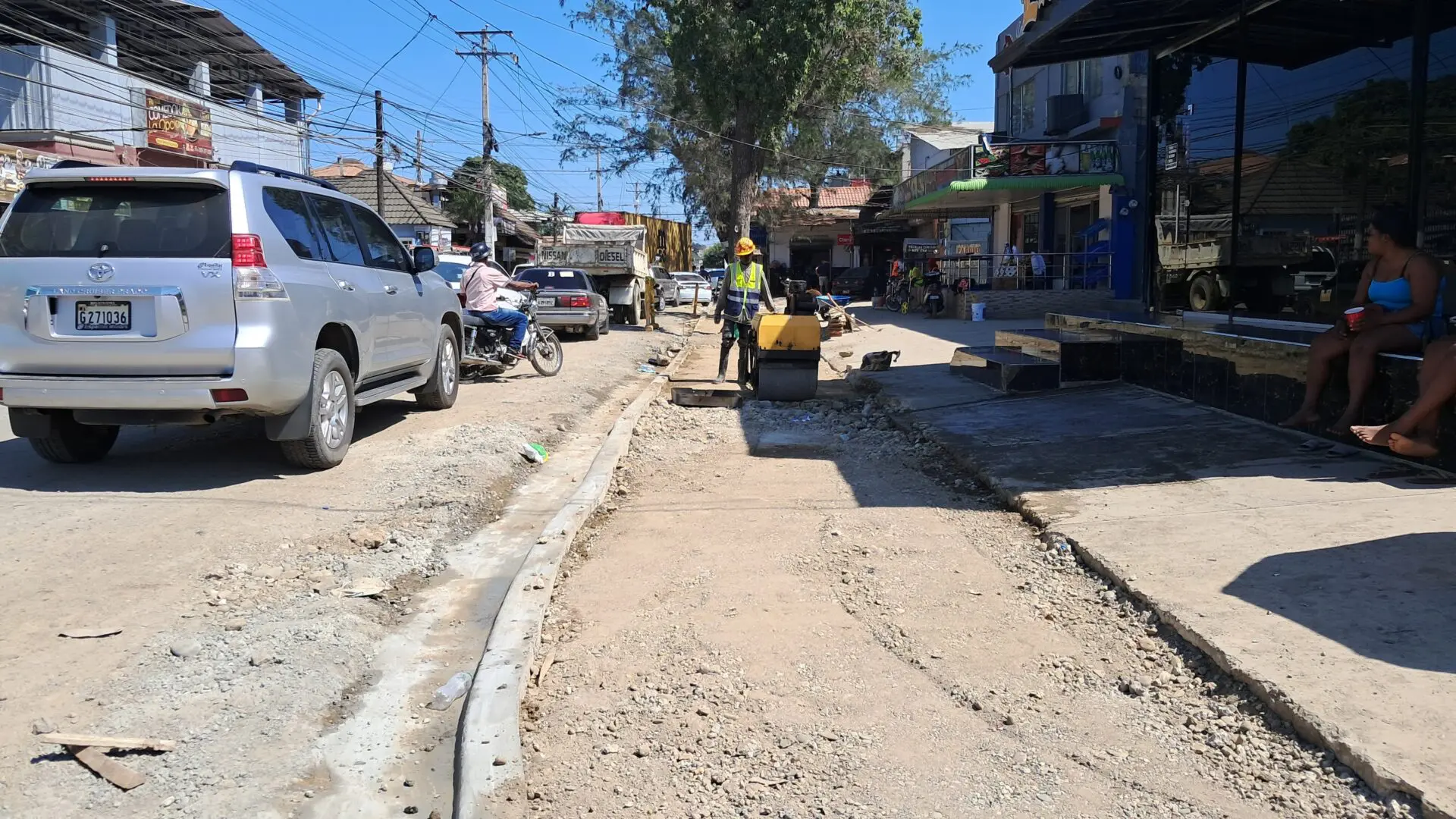 Comunitarios, chóferes y comerciantes de Bella Vista muestran satisfacción por trabajos de Coraasan