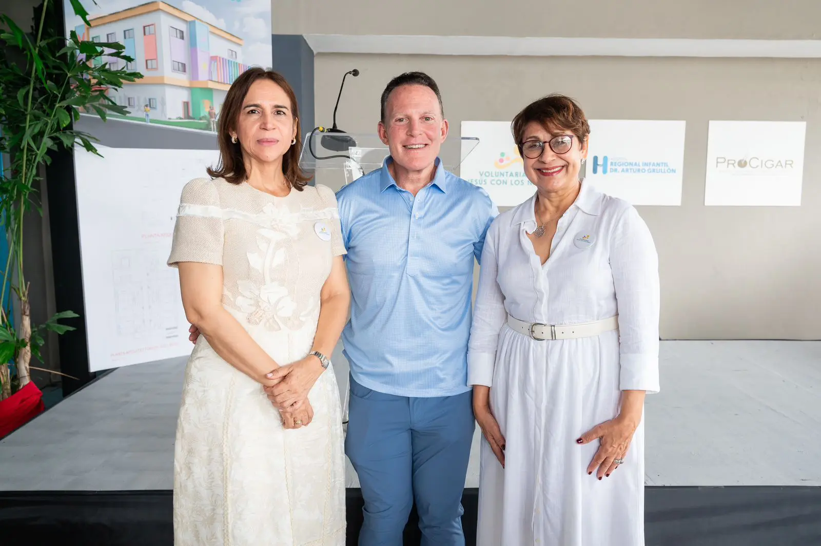 Vilena Stern, Anthony Galluccio y Carmen Guzmán. FUENTE EXTERNA