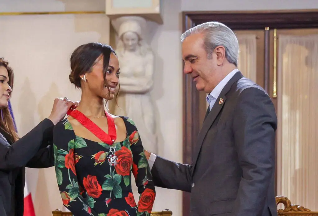 Zoe Saldaña y la historia de la gente de Roseto
