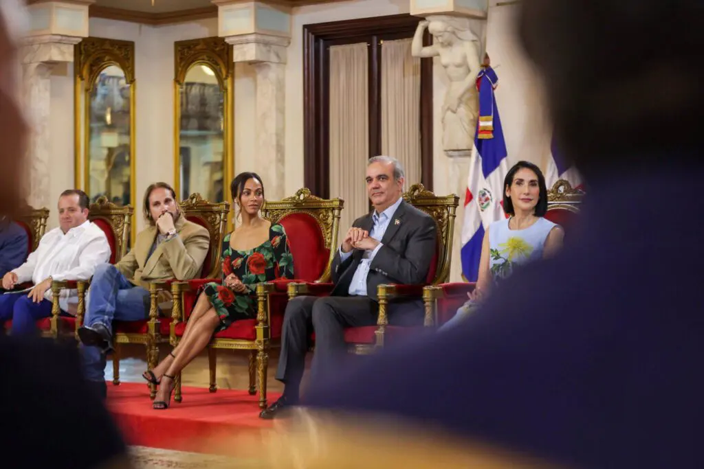 Zoe Saldaña y la historia de la gente de Roseto